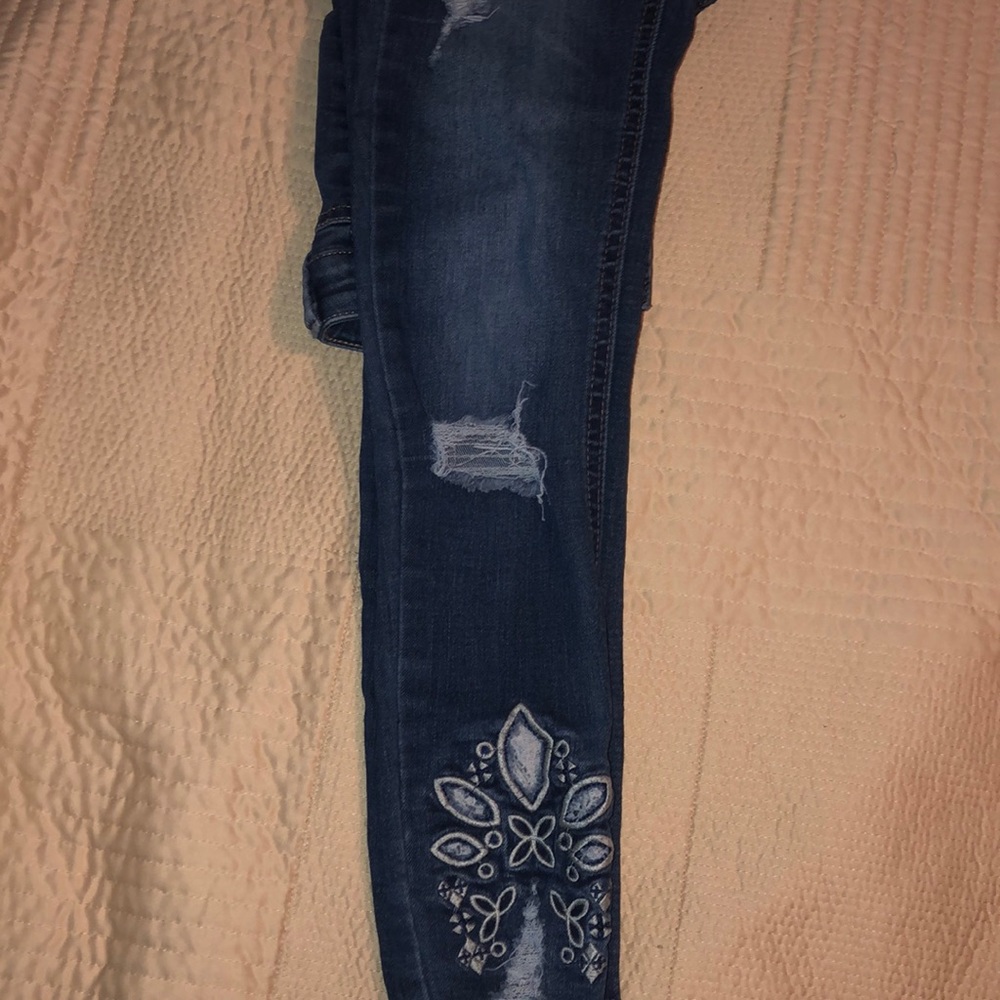 Jeans - Picture 9 of 9